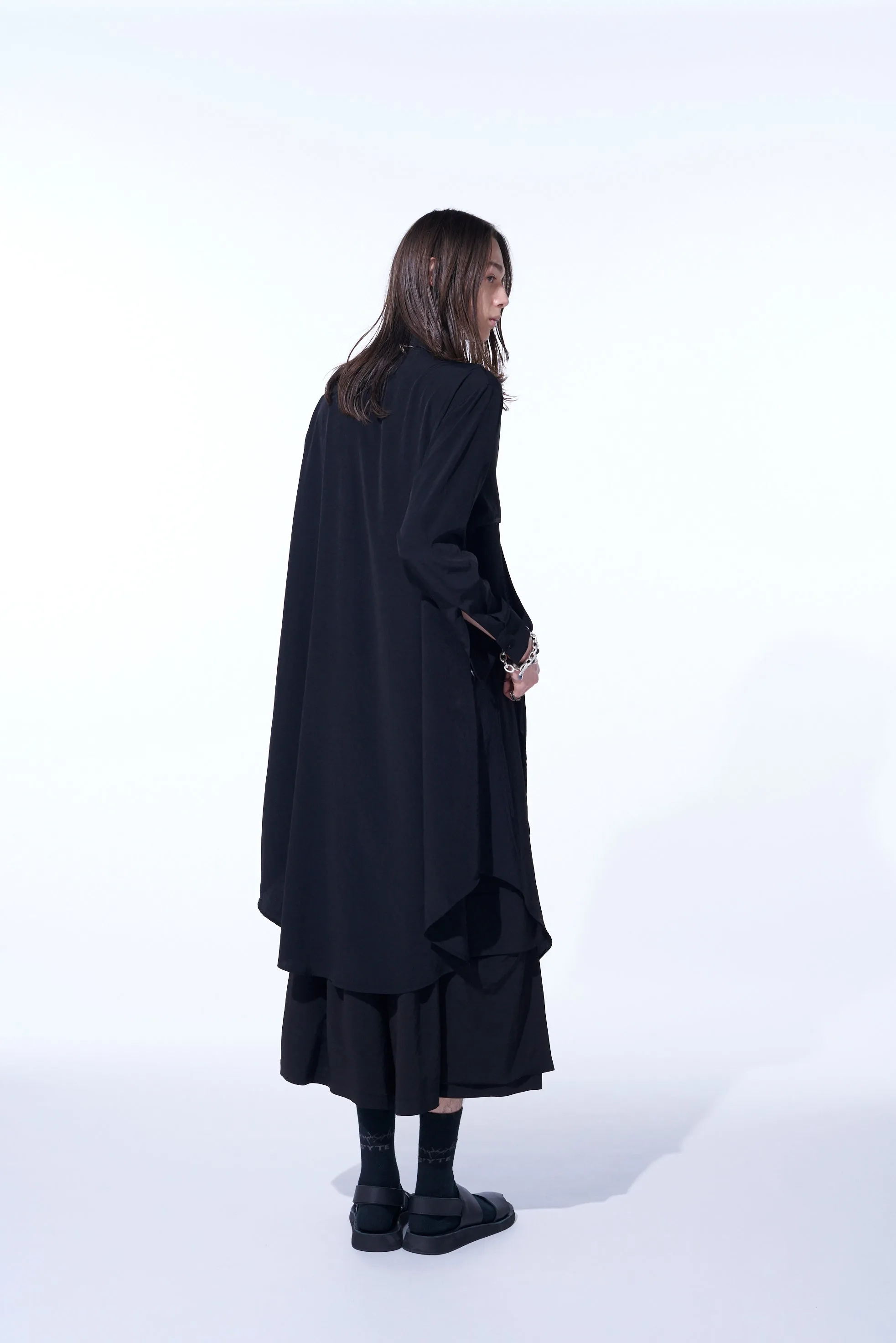 CREPE DE CHINE SHIRT DRESS WITH DOUBLE-TAILORED RIGHT FRONT