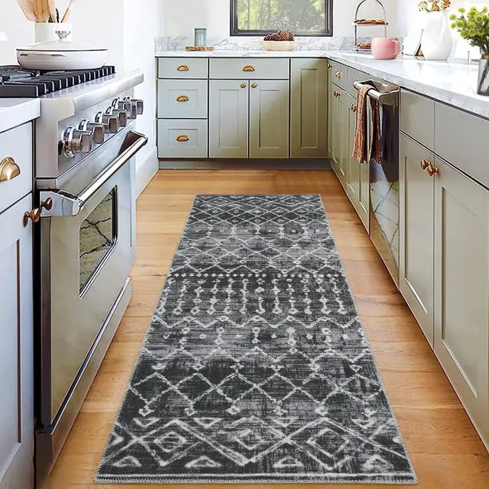 GARVEE Bohemian Moroccan Rug 2'x3' Non-Slip, Washable, Polyester, Low Pile, Black & Ivory, Indoor Entryway, Living Room