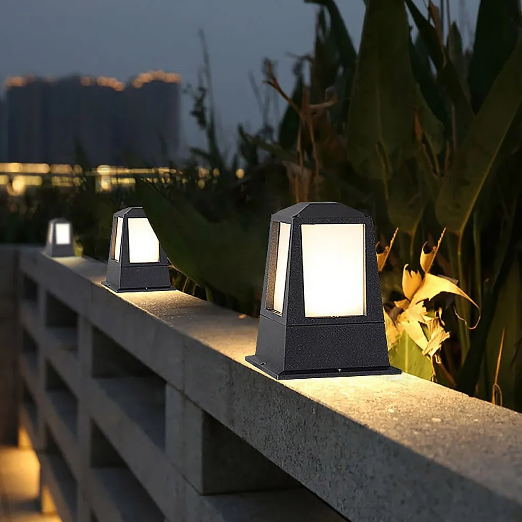 Modern Minimalist Outdoor LED Landscape Decorative Lighting for Villa Courtyard