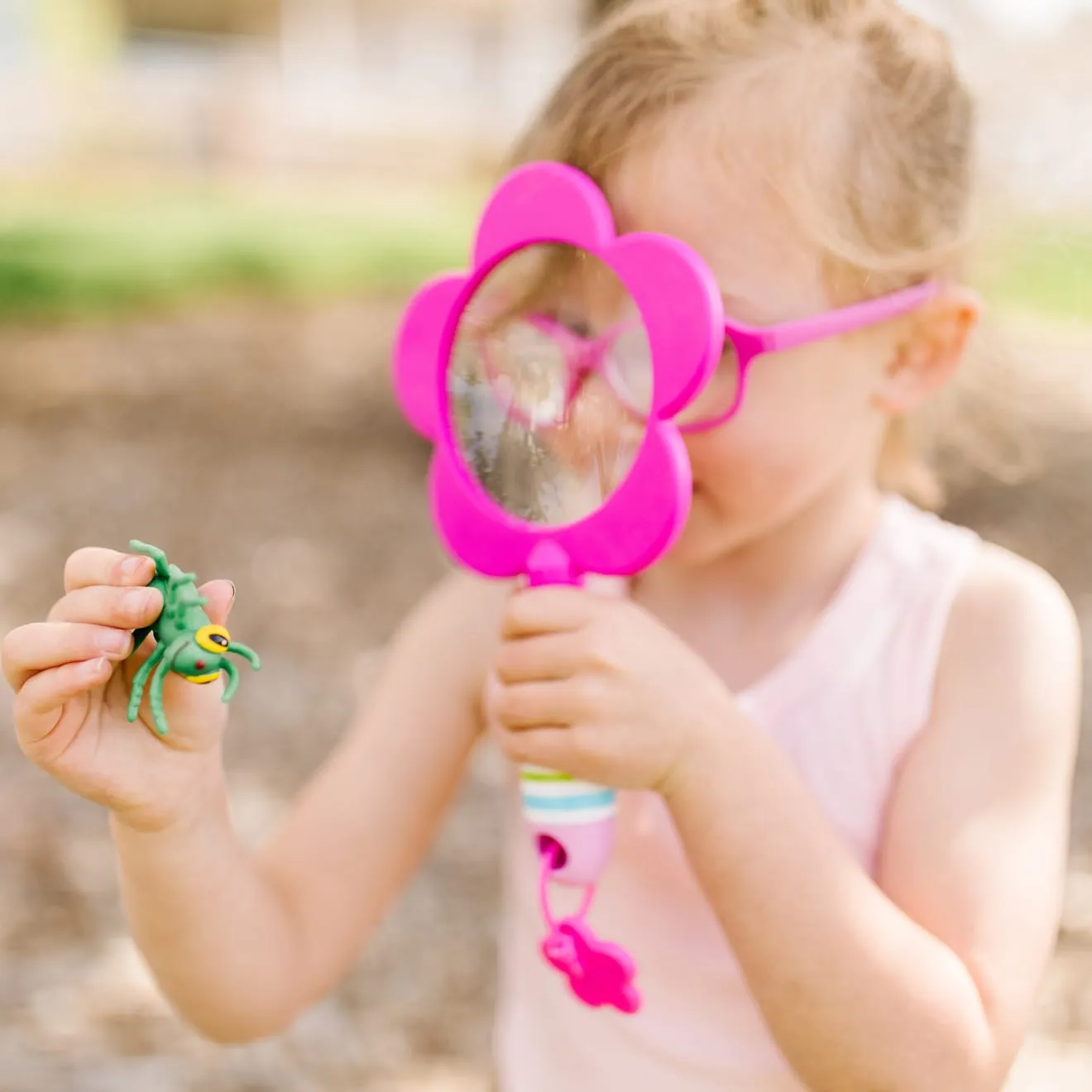 Pretty Petals Magnifier