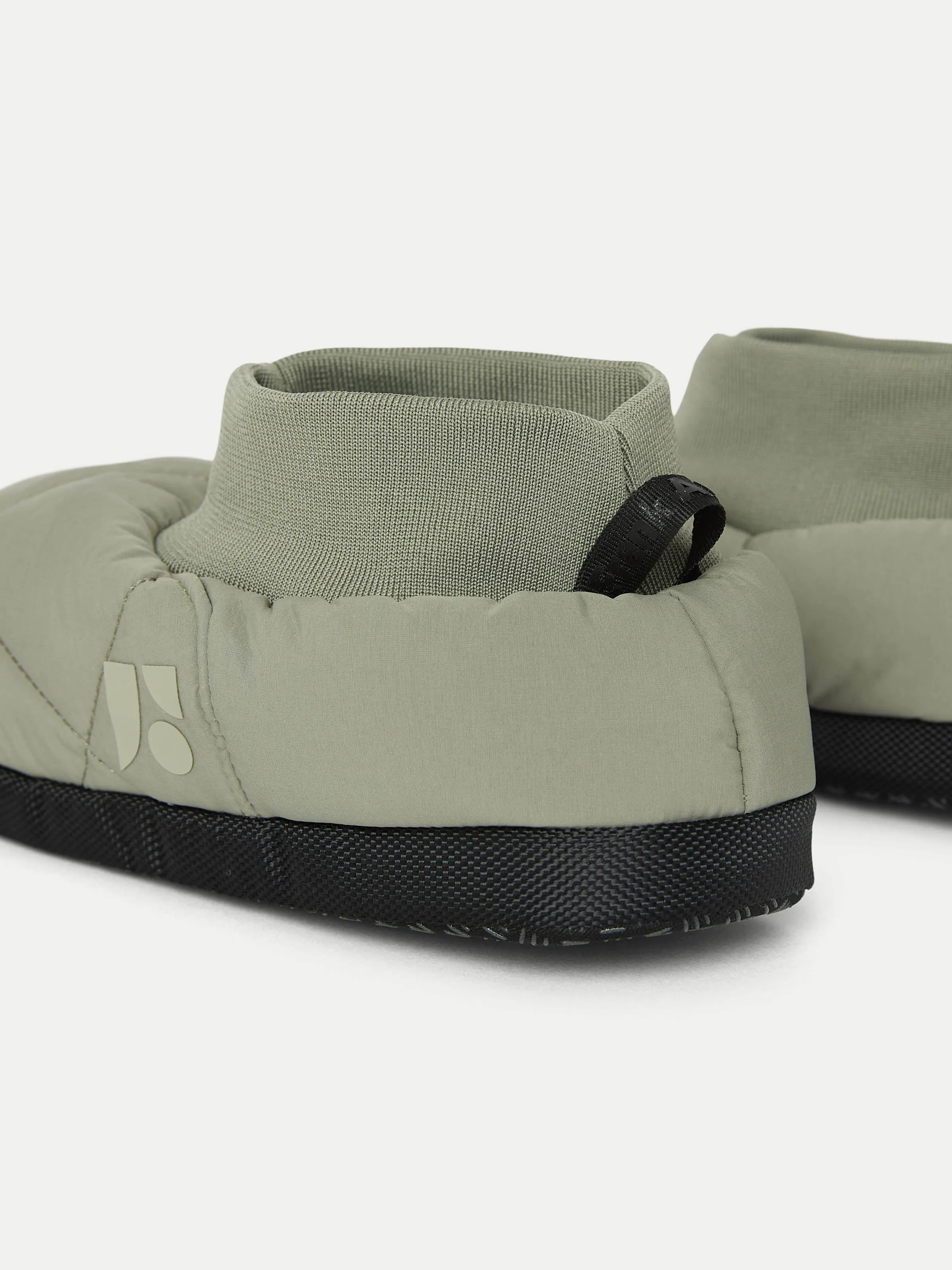 The Skyline Slippers in Vetiver Green