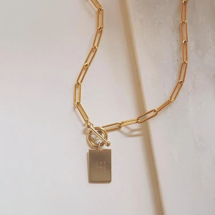 Thick Dani Rectangle Necklace