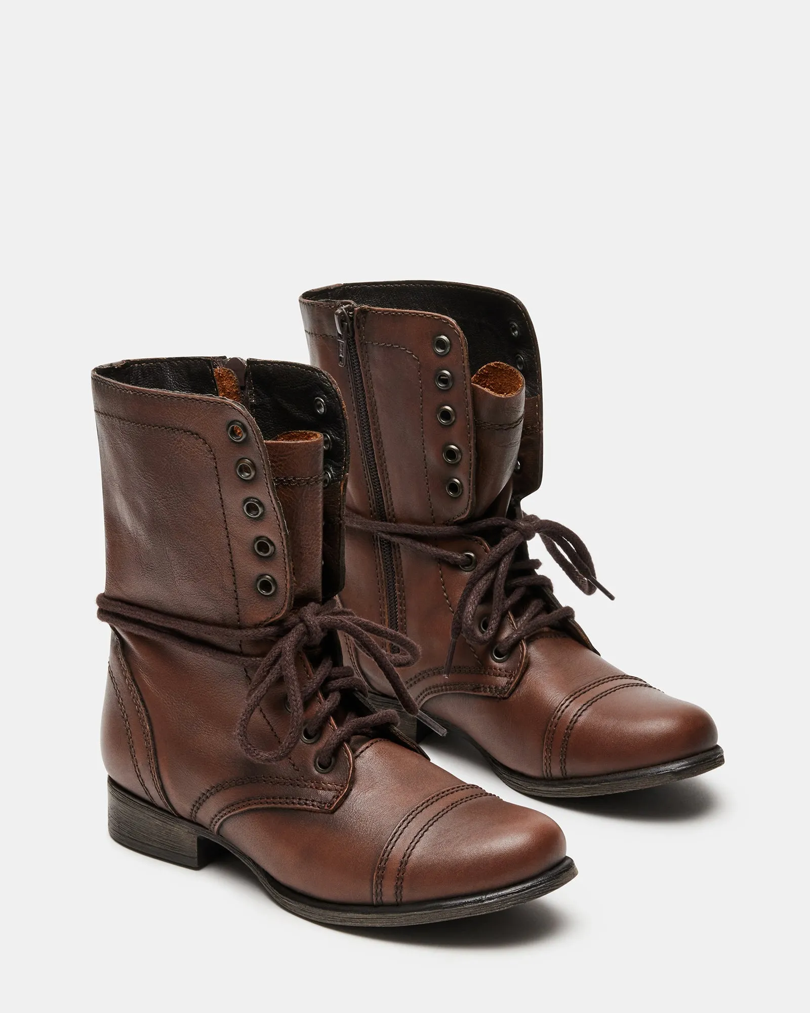 TROOPA BROWN LEATHER - SM REBOOTED